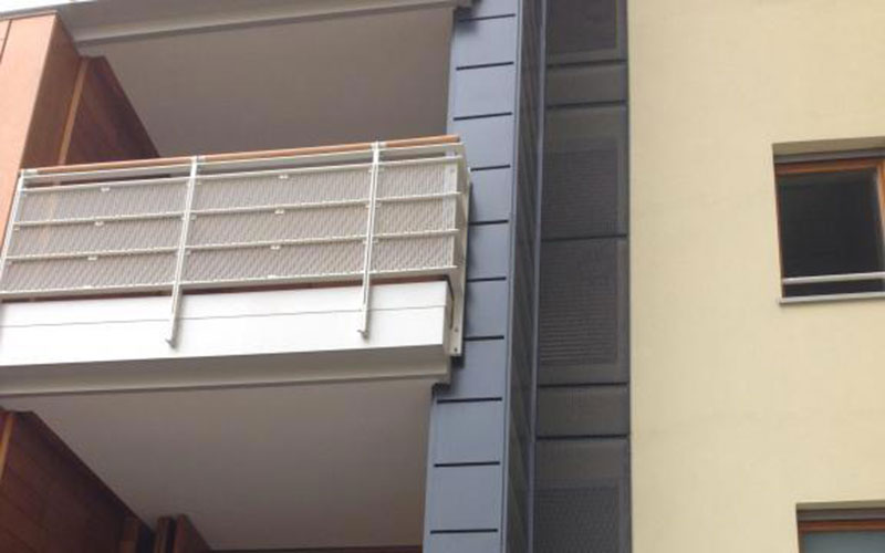 Rivestimento solette balconi e fioriere in alluminio